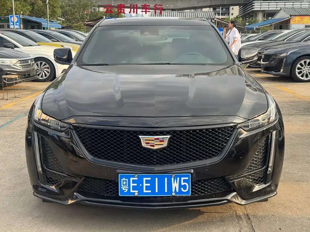 Cadillac CT5 — фото 3