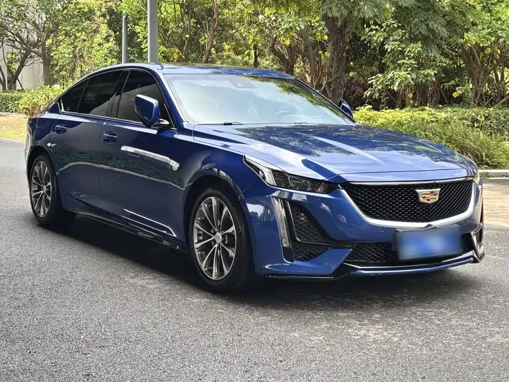 Cadillac CT5 — фото 4