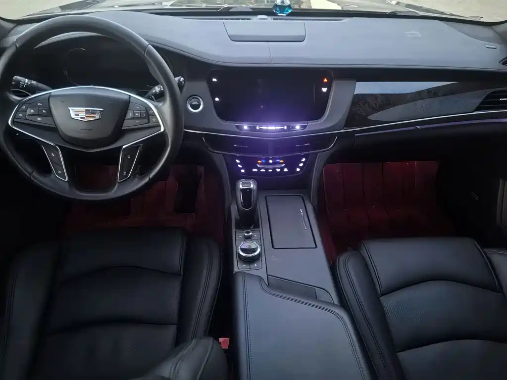 Cadillac CT6 — фото 9
