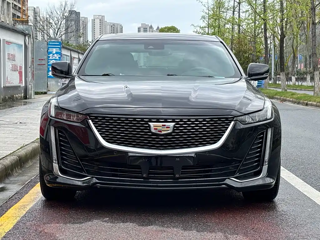 Cadillac CT5 — фото 2