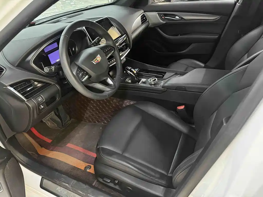 Cadillac CT5 — фото 3
