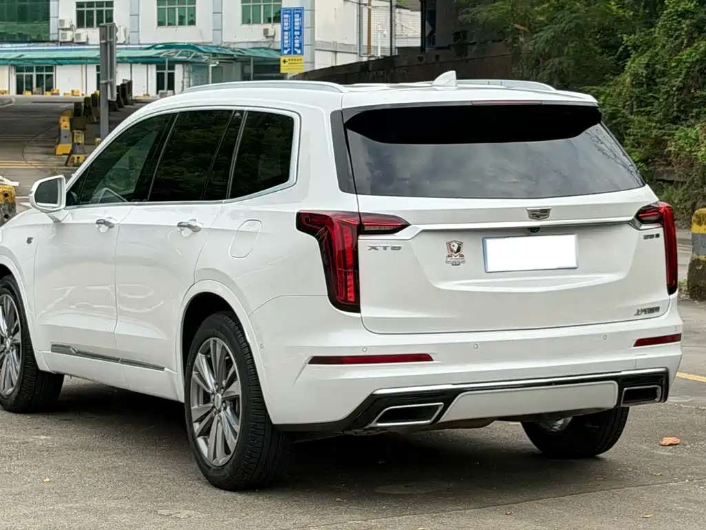 Cadillac XT6 — фото 3