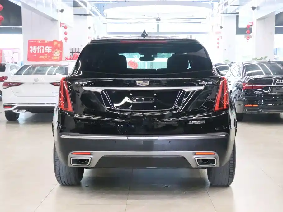 Cadillac XT5 — фото 4