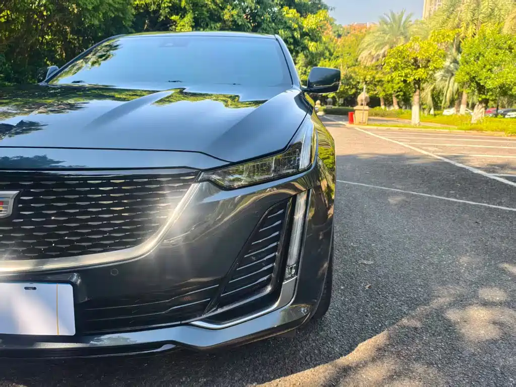 Cadillac CT5 — фото 11