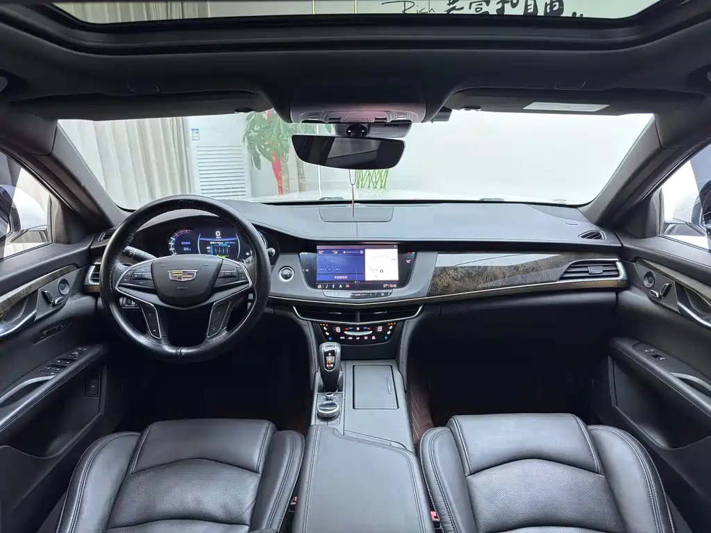 Cadillac CT6 — фото 4