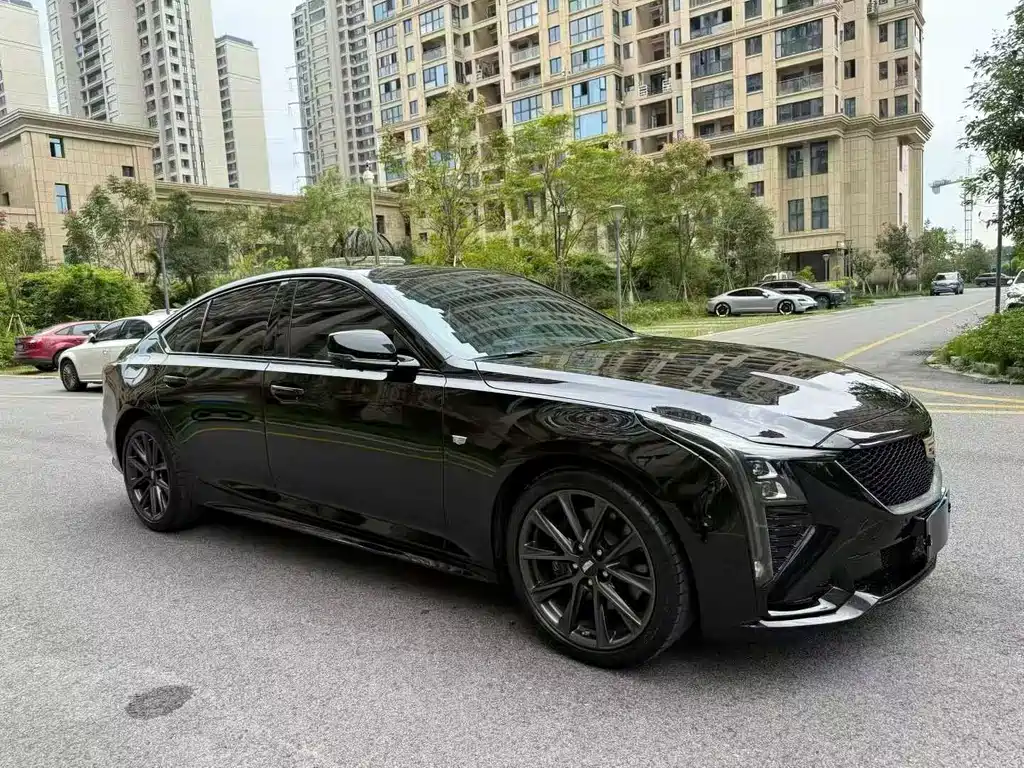 Cadillac CT5 — фото 3