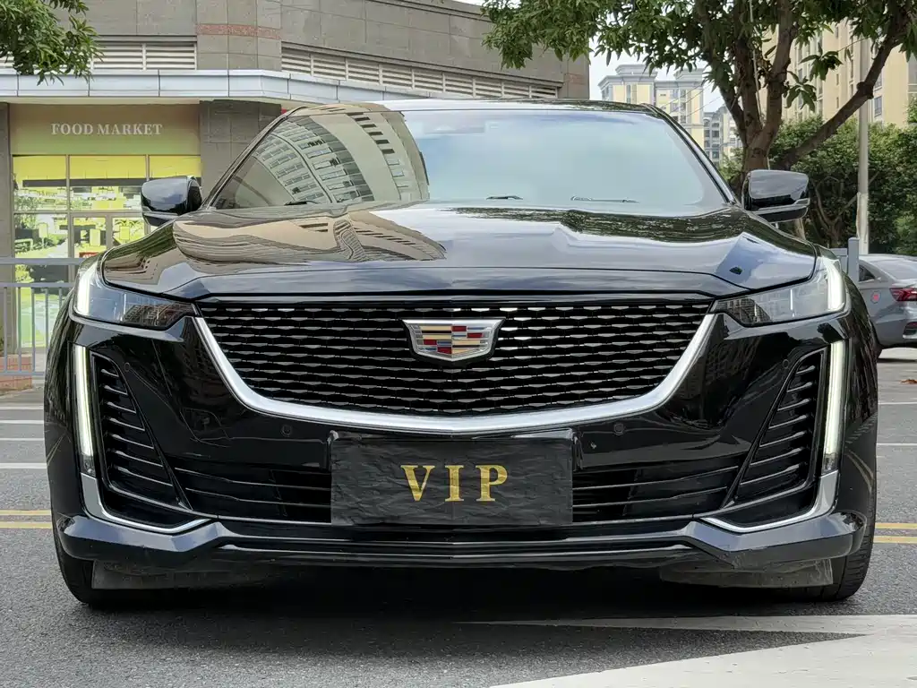 Cadillac CT5 — фото 2