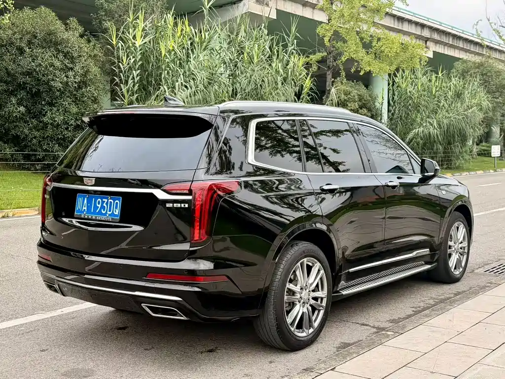 Cadillac XT6 — фото 4