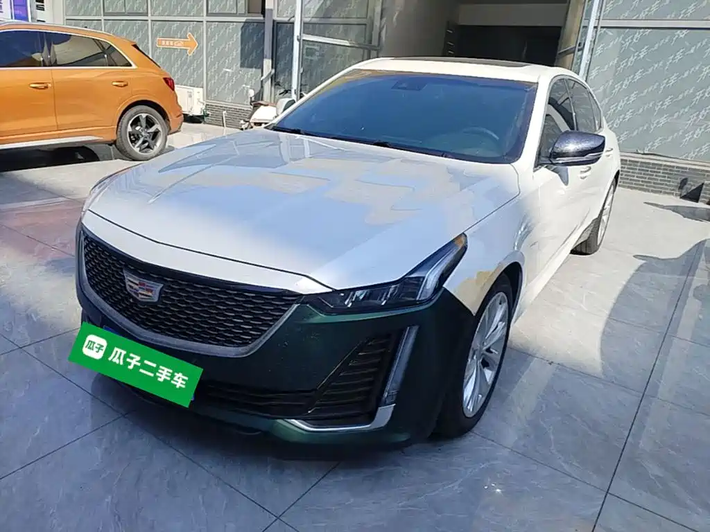 Cadillac CT5 — фото 2