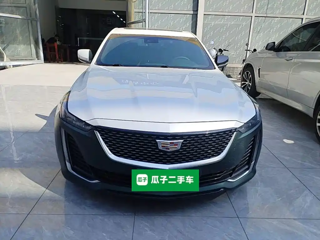 Cadillac CT5 — фото 3