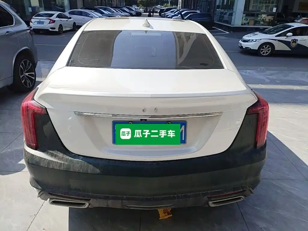 Cadillac CT5 — фото 6