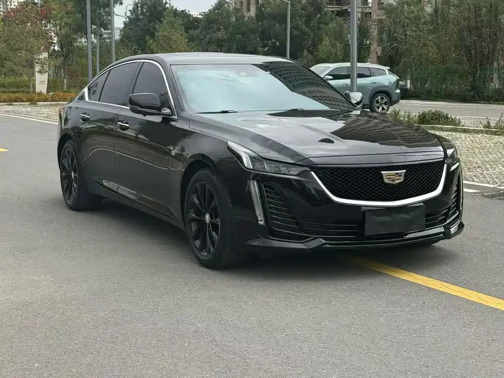 Cadillac CT5 — фото 3