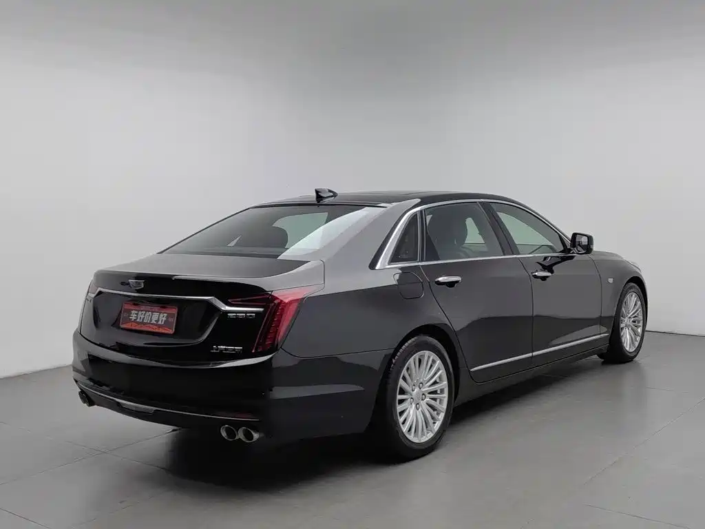 Cadillac CT6 — фото 2