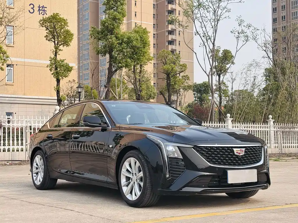 Cadillac CT5 — фото 2