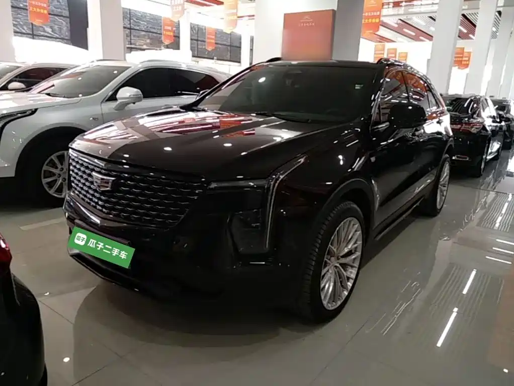 Cadillac XT4 — фото 2