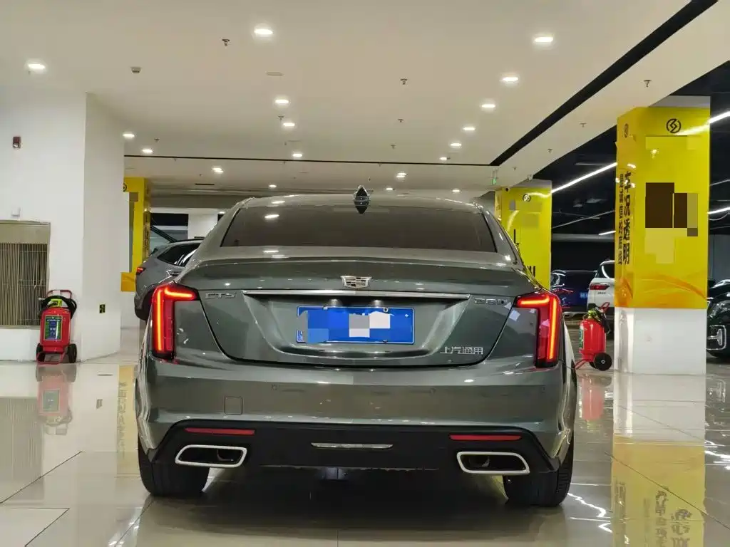 Cadillac CT5 — фото 4