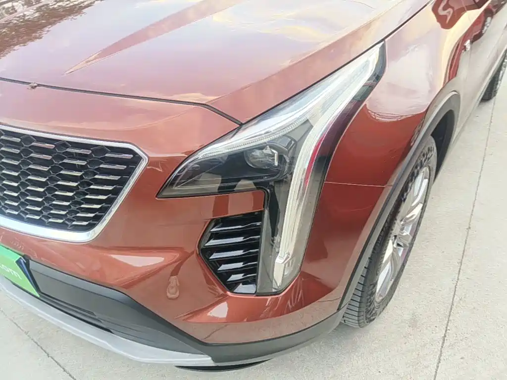 Cadillac XT4 — фото 24