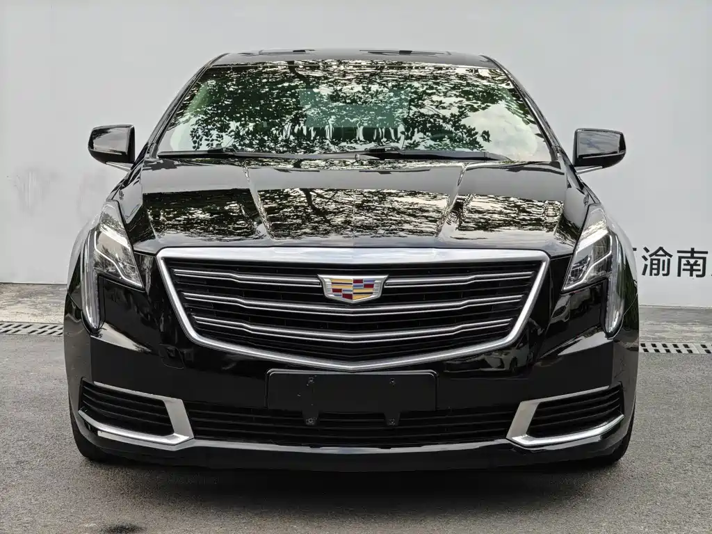 Cadillac XTS — фото 2