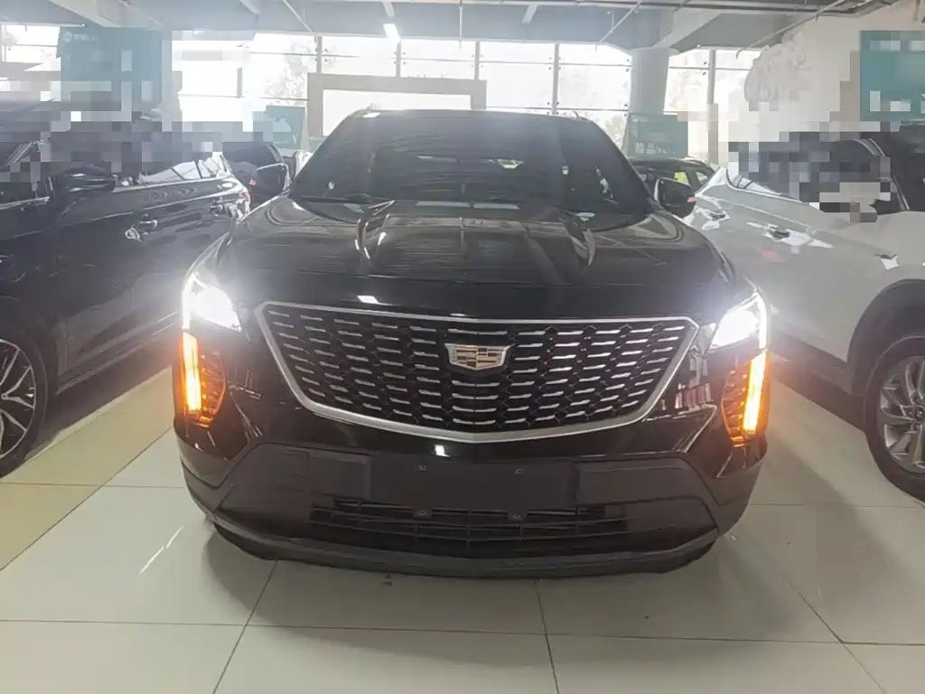 Cadillac XT4 — фото 3