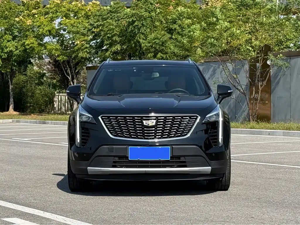 Cadillac XT4 — фото 2
