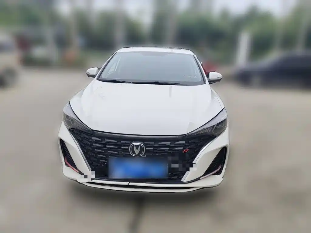 Changan Eado — фото 23