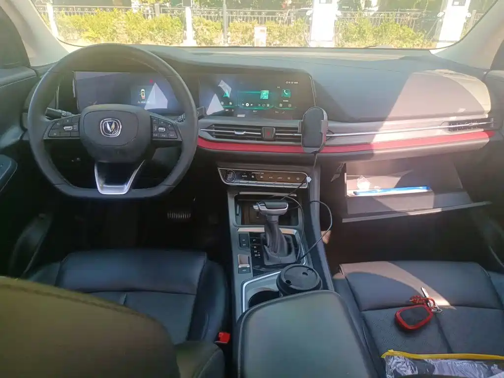 Changan CS55PLUS — фото 10