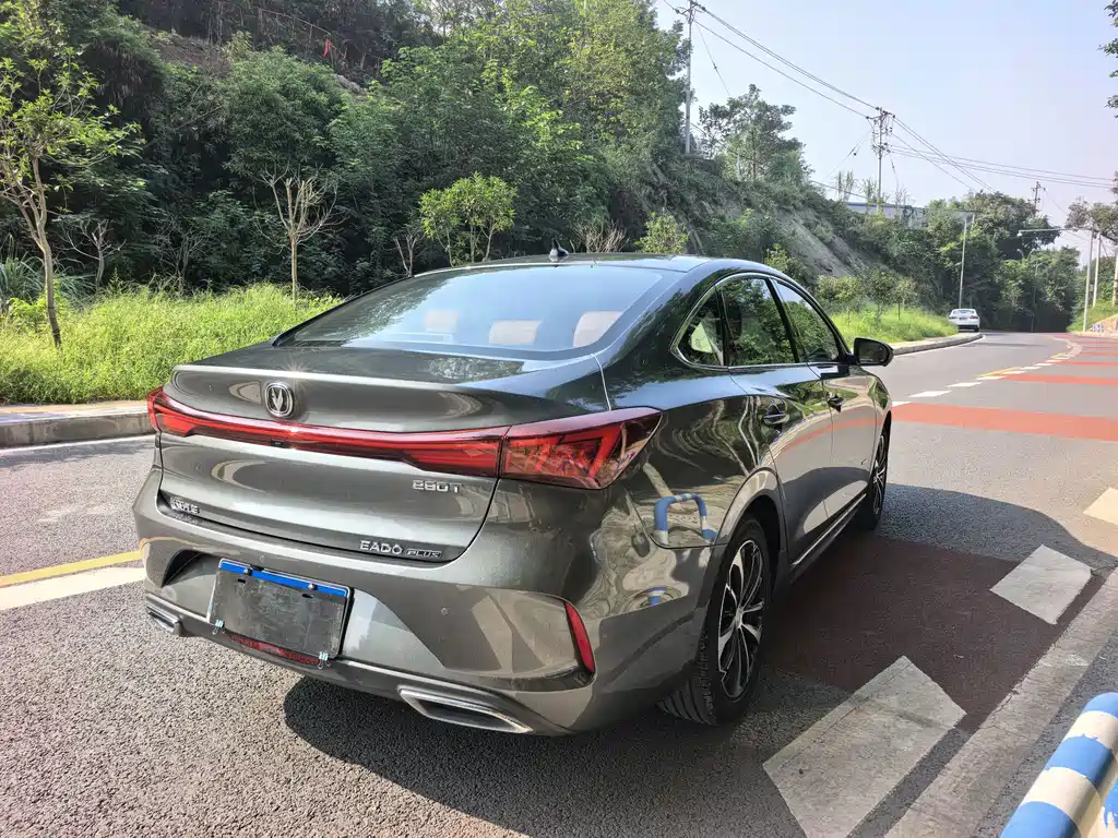 Changan Eado — фото 7