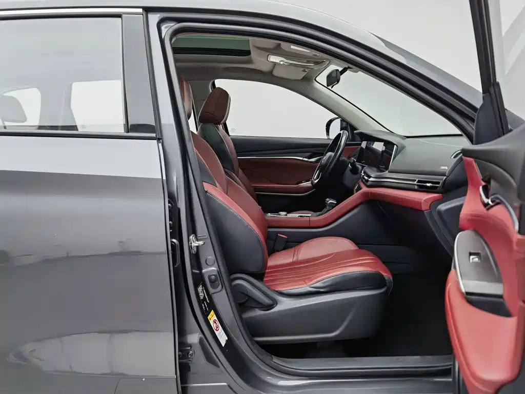Changan CS75 PLUS — фото 23
