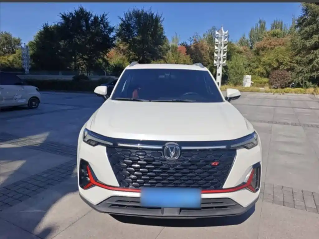 Changan CS35PLUS — фото 23