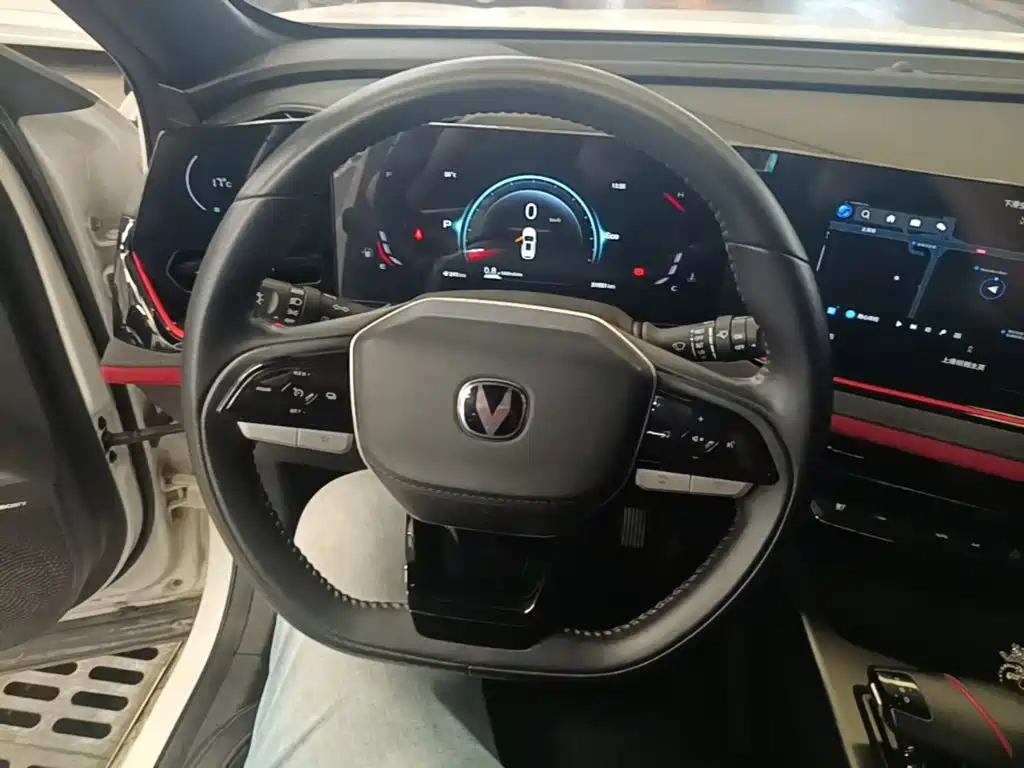 Changan X5 PLUS — фото 11
