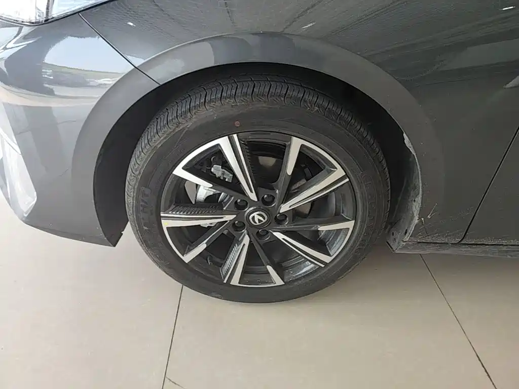Changan Eado — фото 23