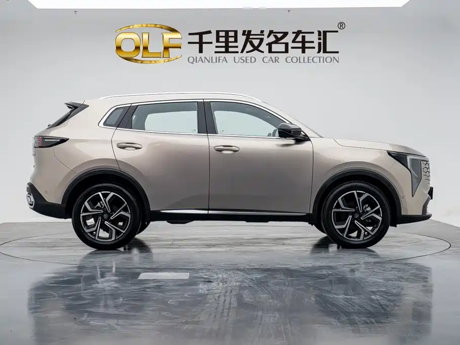 Changan CS55PLUS — фото 4