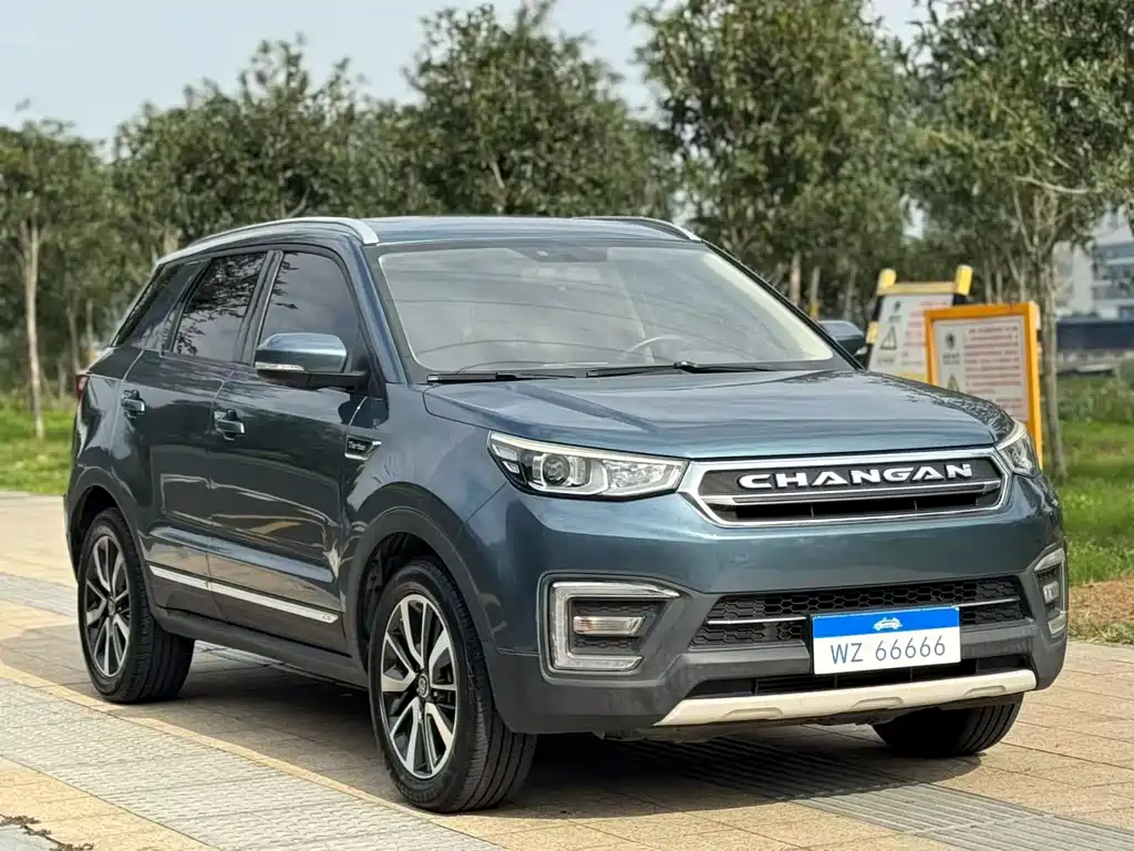 Changan CS55 — фото 3