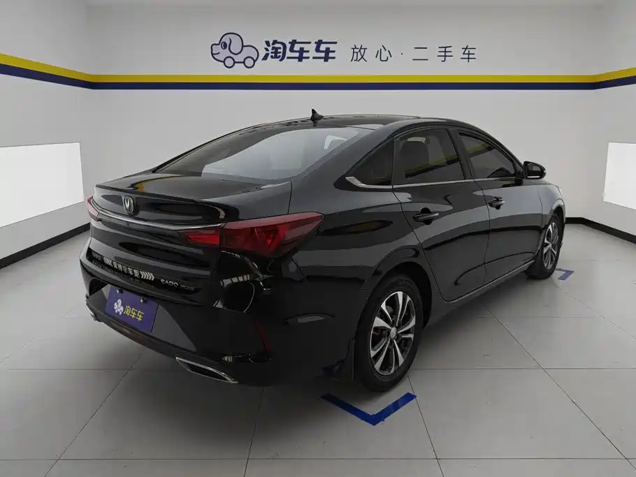 Changan Eado — фото 3