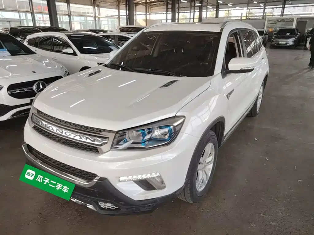 Changan CS75 — фото 2