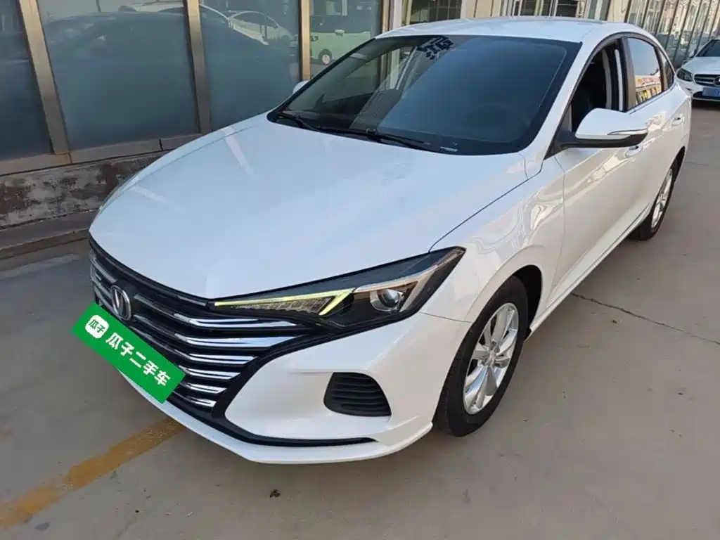 Changan Eado — фото 2