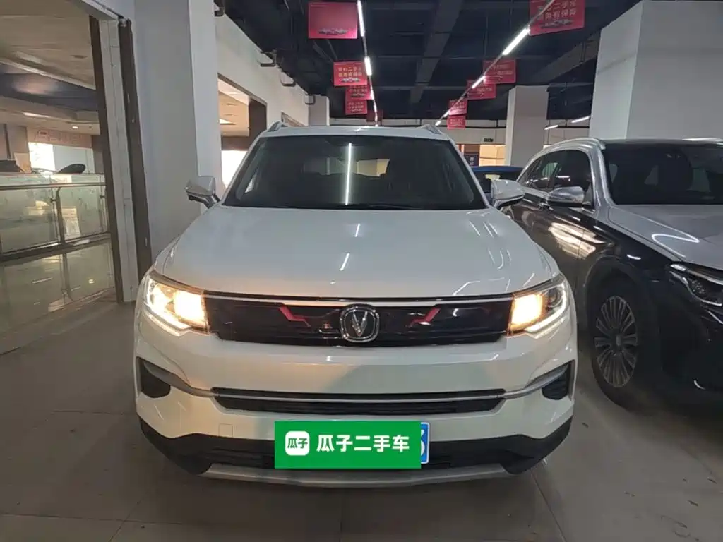 Changan CS35PLUS — фото 3