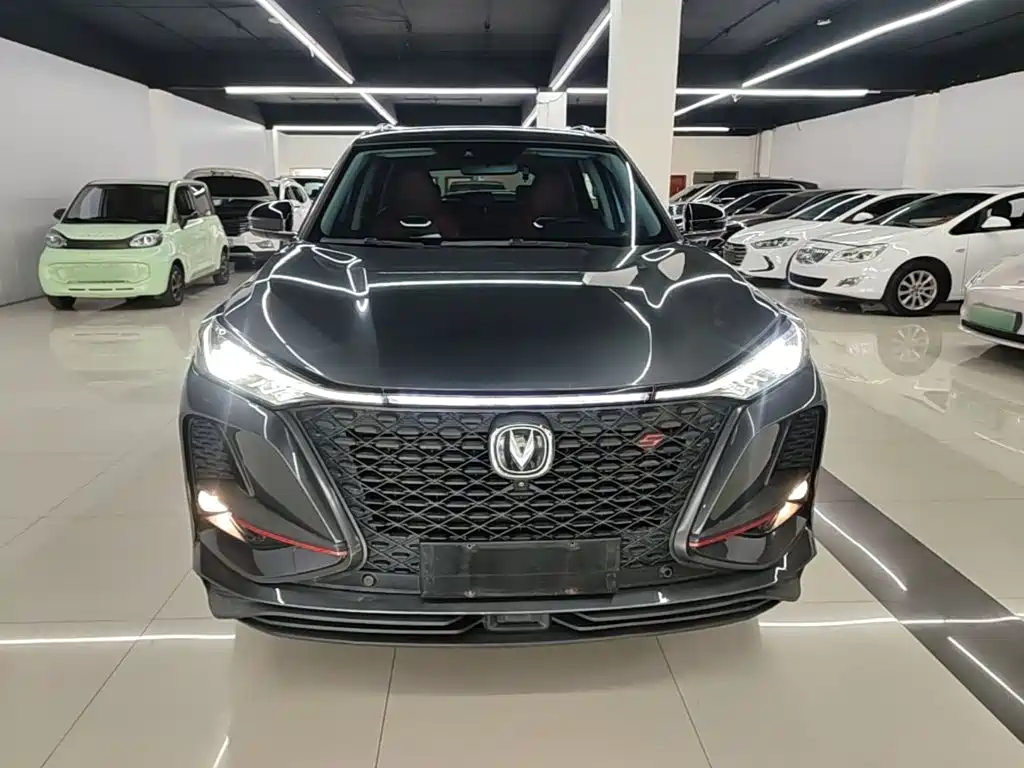 Changan CS75 PLUS — фото 3
