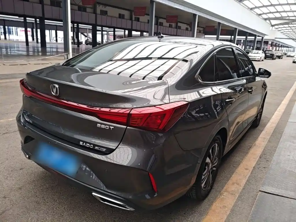 Changan Eado — фото 7