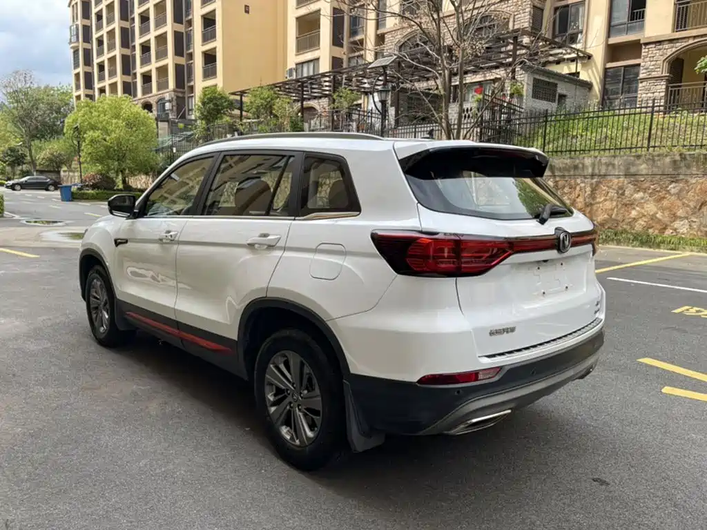 Changan CS75 — фото 11