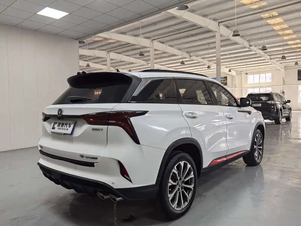 Changan CS75 PLUS — фото 4