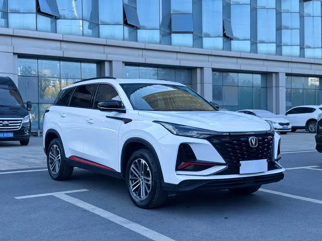 Changan CS75 PLUS — фото 3
