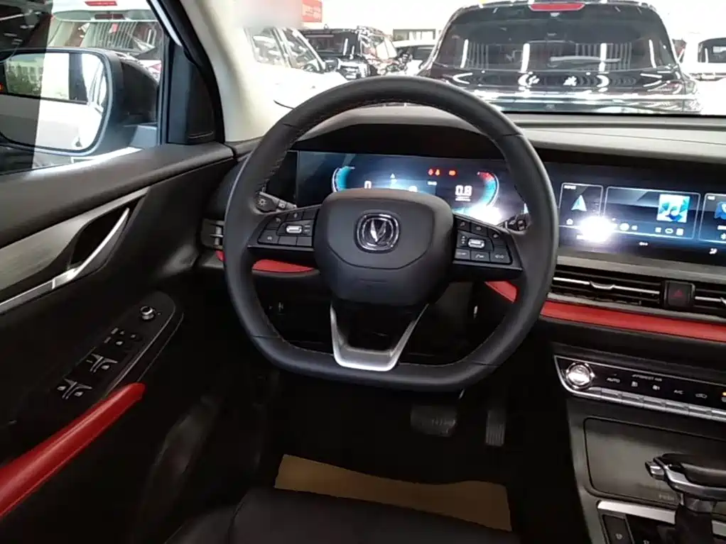 Changan CS55PLUS — фото 11