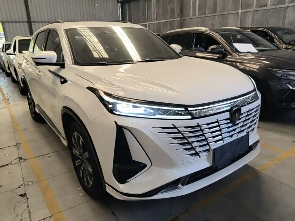 Changan CS75 PLUS — фото 4