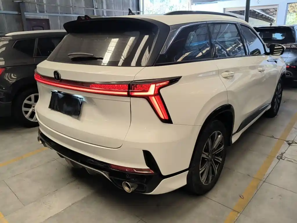 Changan CS75 PLUS — фото 7