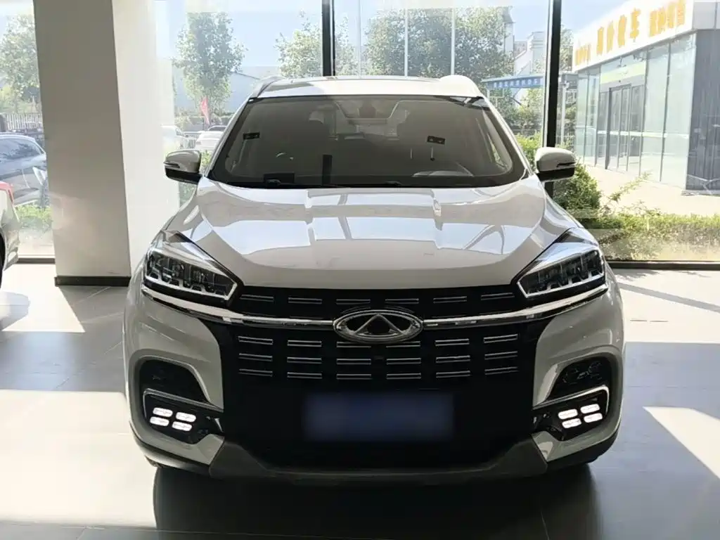 Chery Tiggo 8 — фото 3