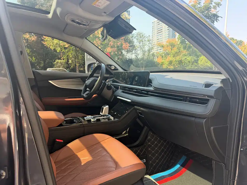 Chery Tiggo 8 PLUS — фото 11