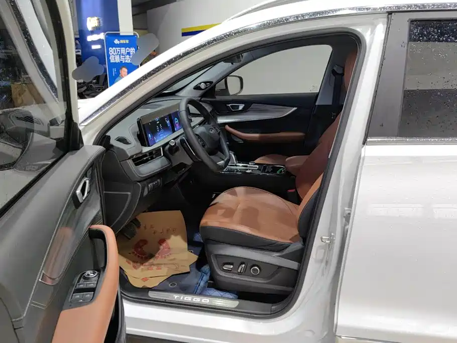 Chery Tiggo 8 PLUS — фото 9