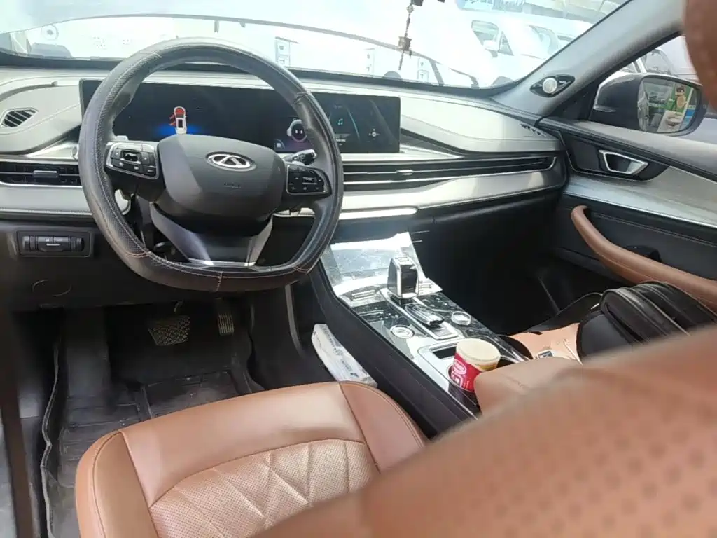 Chery Tiggo 8 PLUS — фото 10