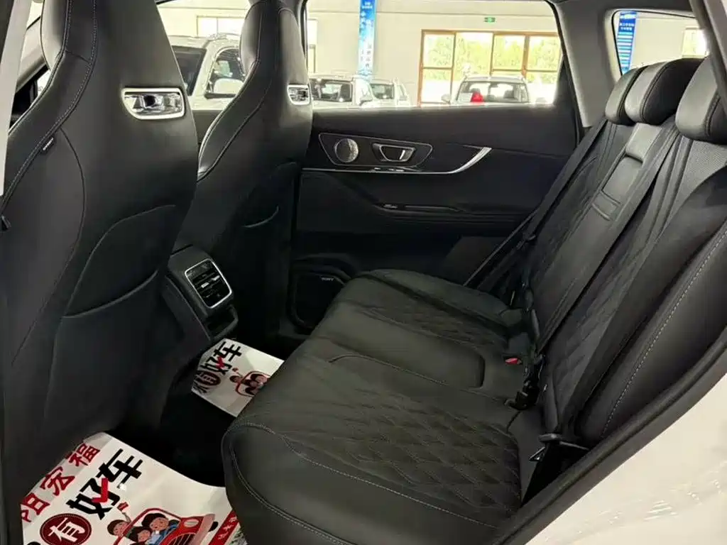 Chery Tiggo 7 PLUS — фото 8